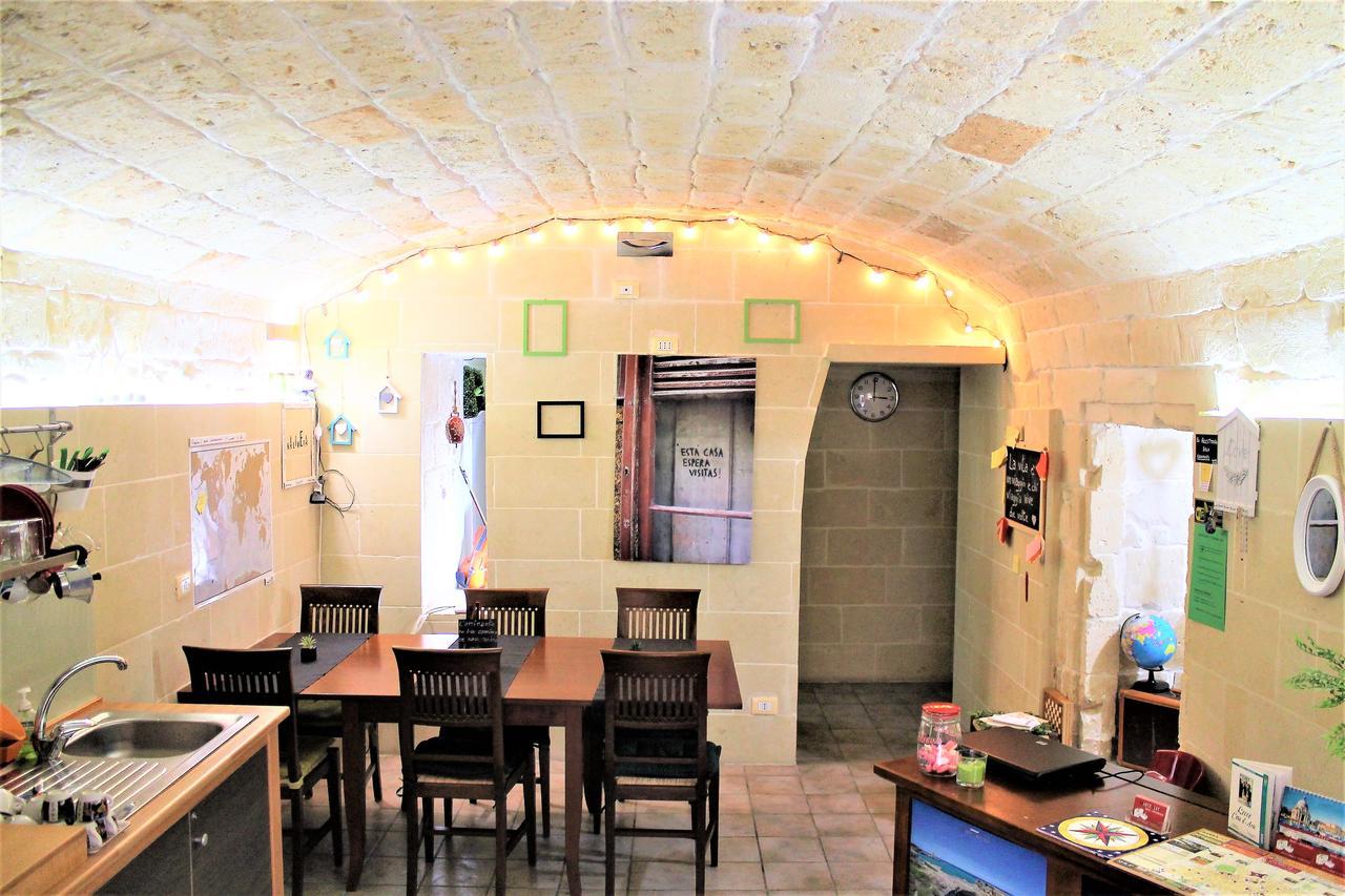 White Suite B&B Lecce Ngoại thất bức ảnh